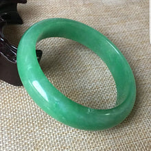 Load image into Gallery viewer, 10% OFF- 60/61/62 mm Certified Natural Jadeite Emerald A*Jade Handcarved Bracelet Bangle C053