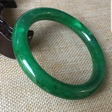 Load image into Gallery viewer, 10% OFF- 58/59/60mm Certified Natural Jadeite Emerald A*Jade Handcarved Bangle C051