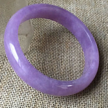Load image into Gallery viewer, 10% OFF- 57/58/59mm Certified Natural Purple Jadeite Emerald A*Jade HandCarved Bangle HA0821