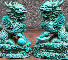 Load image into Gallery viewer, 3.74''H- A Pair of Chinese Natural Antique Exquisite Turquoise Handcarved Sculpture Lion Statues