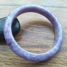 Load image into Gallery viewer, 10% OFF- 55/56/57mm Certified Natural Purple Jadeite Emerald A*Jade HandCarved Bangle A151
