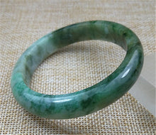 Load image into Gallery viewer, 10% OFF- 55/56/57mm Certified Natural Jadeite Emerald A*Jade HandCarved Bangle Z4097