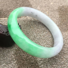 Load image into Gallery viewer, 10% OFF- 55/56/57mm Certified Natural White Green Jadeite Emerald A*Jade HandCarved Bracelet Bangle GX3211