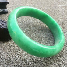 Load image into Gallery viewer, 10% OFF- 56/57/58mm Certified Natural Jadeite Emerald A*Jade HandCarved Bracelet Bangle x9407