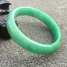 Load image into Gallery viewer, 10% OFF- 56/57/58mm Certified Natural Jadeite Emerald A*Jade HandCarved Bracelet Bangle x9407