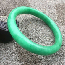 Load image into Gallery viewer, 10% OFF- 57/58/59mm Certified Natural Green Jadeite Emerald A*Jade HandCarve Round Bracelet Bangle GX3221