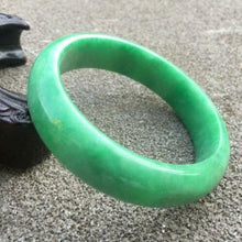 Load image into Gallery viewer, 10% OFF- 56/57/58mm Certified Natural Jadeite Emerald A*Jade HandCarved Bracelet Bangle x9407