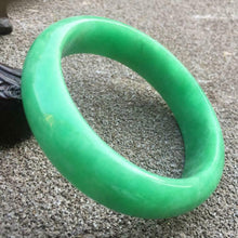 Load image into Gallery viewer, 10% OFF- 56/57/58mm Certified Natural Jadeite Emerald A*Jade HandCarved Bracelet Bangle x9406