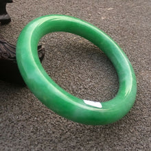 Load image into Gallery viewer, 10% OFF- 58/59/60mm Certified Natural Jadeite Emerald A Jade HandCarved Round Bangle x2169