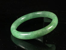 Load image into Gallery viewer, 10% OFF- 55/56/57mm Certified Natural Jadeite Emerald A*Jade HandCarved Round Bracelet Bangle GX284