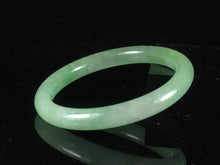 Load image into Gallery viewer, 10% OFF- 56/57/58mm Certified Natural Jadeite Emerald A*Jade HandCarved Round Bracelet Bangle GX287