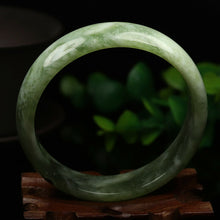 Load image into Gallery viewer, 10% OFF- 58/59/60mm Certified Natural Emerald Xiu A*Jade HandCarved Bangle VV4787