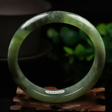Load image into Gallery viewer, 10% OFF- 57/58/59mm Certified Natural Emerald Xiu A*Jade HandCarved Bangle VV4762