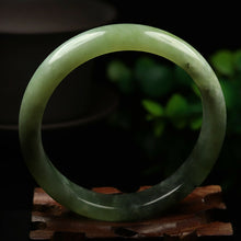 Load image into Gallery viewer, 10% OFF- 57/58/59mm Certified Natural Emerald Xiu A*Jade HandCarved Bangle VV4762