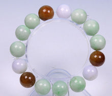Load image into Gallery viewer, 55-62mm Certified Natural Jadeite Emerald A Jade Stretchy-Bracelet N0071 with Gift Box
