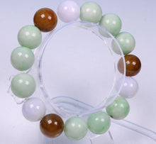 Load image into Gallery viewer, 55-62mm Certified Natural Jadeite Emerald A Jade Stretchy-Bracelet N0071 with Gift Box