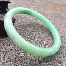 Load image into Gallery viewer, 10% OFF- 57/58/59mm Certified Natural Lavender Jadeite Emerald A Jade HandCarved Round Bracelet Bangle GX496