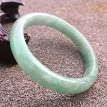 Load image into Gallery viewer, 55/56/57mm Certified Natural Lavender Jadeite Emerald A Jade HandCarved Bracelet Bangle GX452