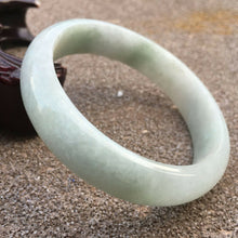 Load image into Gallery viewer, 54/55/56mm Certified Natural Lavender Jadeite Emerald A Jade HandCarved Bracelet Bangle GX386