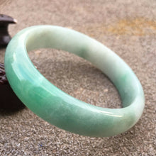 Load image into Gallery viewer, 61/62/63mm Certified Natural Lavender Jadeite Emerald A Jade HandCarved Bracelet Bangle GX372