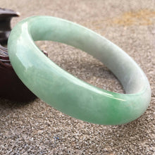 Load image into Gallery viewer, 54/55/56mm Certified Natural Lavender Jadeite Emerald A Jade HandCarved Bracelet Bangle GX364
