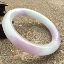 Load image into Gallery viewer, 57/58/59mm Certified Natural Lavender Jadeite Emerald A Jade HandCarved Round Bracelet Bangle GX608