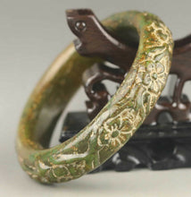 Load image into Gallery viewer, 59/60/61mm Certified Natural Green Yellow Jadeite Emerald A Jade HandCarved Flower Blossom Bracelet Bangle A1940 with Gift Box
