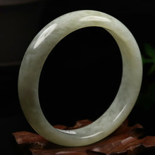 Load image into Gallery viewer, 10% OFF- 58/59/60mm Certified Natural Emerald A*Jade Handcarved Xiu Jade Bangle VV5126