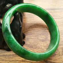 Load image into Gallery viewer, 10% OFF- 61/62/63mm Certified Natural Jadeite Emerald A*Jade Handcarved Bangle A262