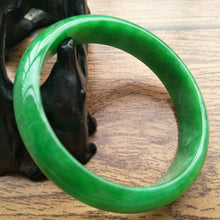 Load image into Gallery viewer, 10% OFF- 59/60/61mm Certified Natural Jadeite Emerald A*Jade Handcarved Bangle A264