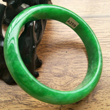 Load image into Gallery viewer, 10% OFF- 60/61/62mm Certified Natural Jadeite Emerald A*Jade Handcarved Bangle A259