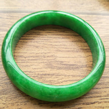Load image into Gallery viewer, 10% OFF- 60/61/62mm Certified Natural Jadeite Emerald A*Jade Handcarved Bangle A259