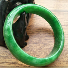 Load image into Gallery viewer, 10% OFF- 61/62/63mm Certified Natural Jadeite Emerald A*Jade Handcarved Bangle A260