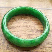 Load image into Gallery viewer, 10% OFF- 61/62/63mm Certified Natural Jadeite Emerald A*Jade Handcarved Bangle A260