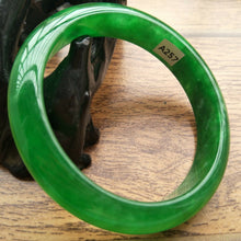 Load image into Gallery viewer, 10% OFF- 60/61/62mm Certified Natural Jadeite Emerald A*Jade Handcarved Bangle A257